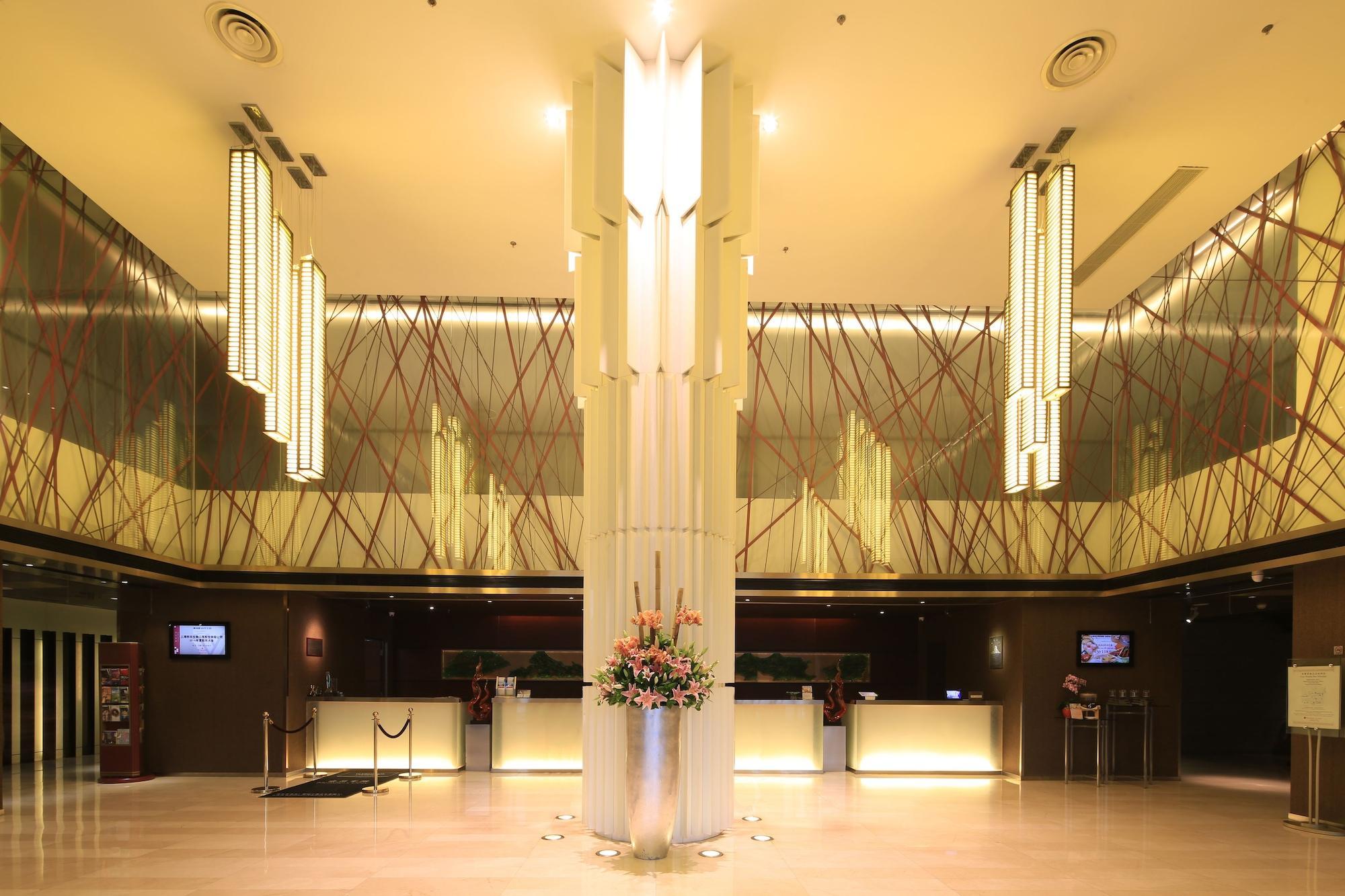 Ramada Plaza By Wyndham Shanghai Caohejing Hotel Εξωτερικό φωτογραφία