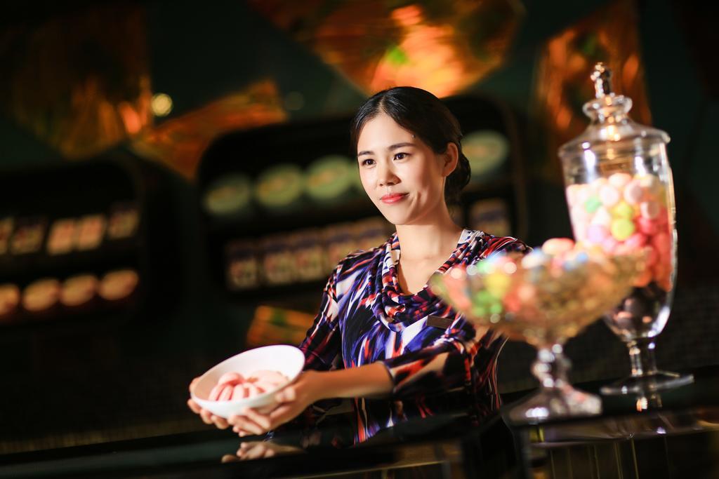 Ramada Plaza By Wyndham Shanghai Caohejing Hotel Εξωτερικό φωτογραφία